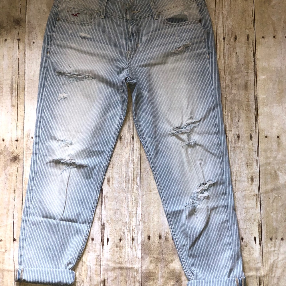Hollister Cropped Pinstriped Boyfriend Jeans